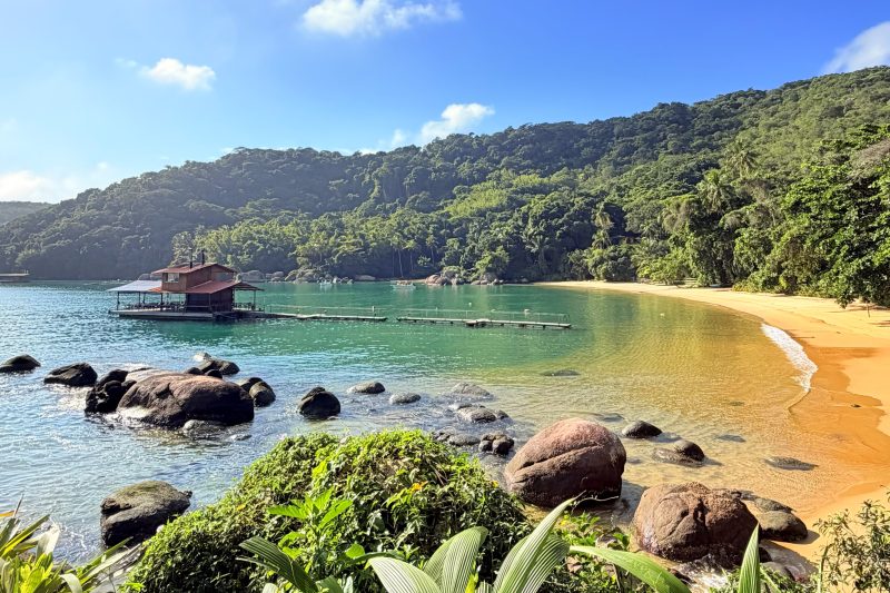Praia do Pouso